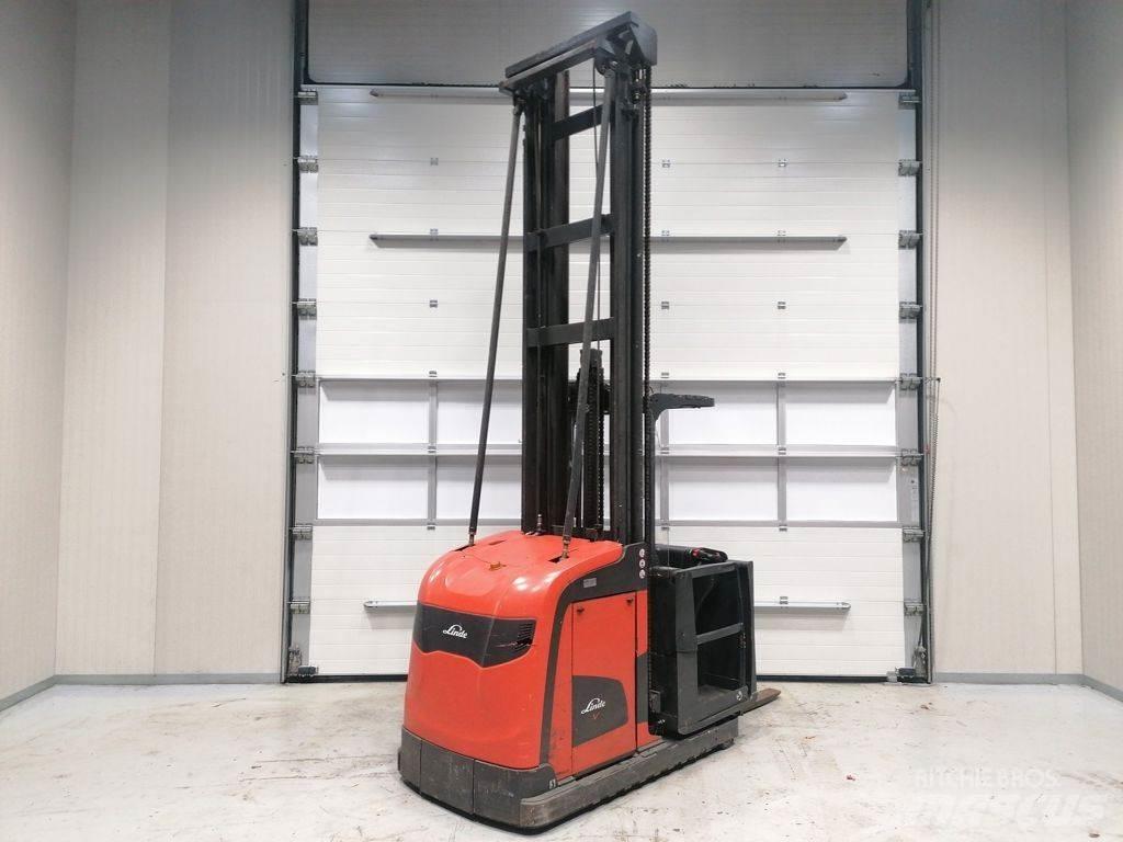 Linde V-48 Lavtløftende plukketruck
