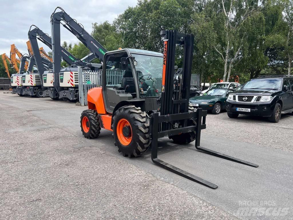 Ausa C 251 H Diesel Trucker