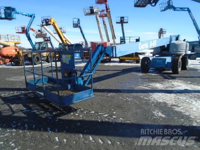 Genie S 85 Teleskop bomlifter