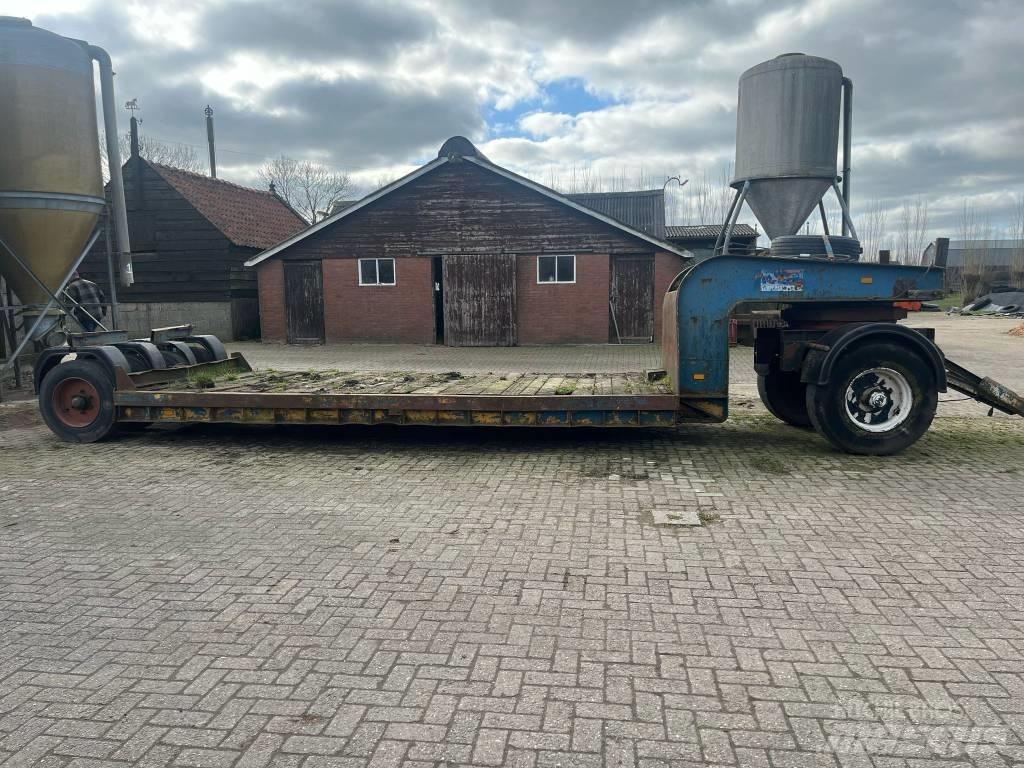 Nooteboom blauw Universalvogner