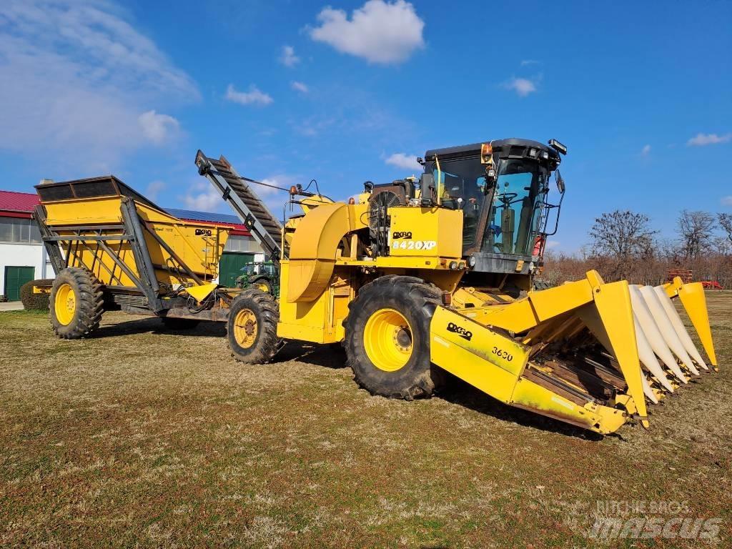 Oxbo 8420XP Andre gressmaskiner