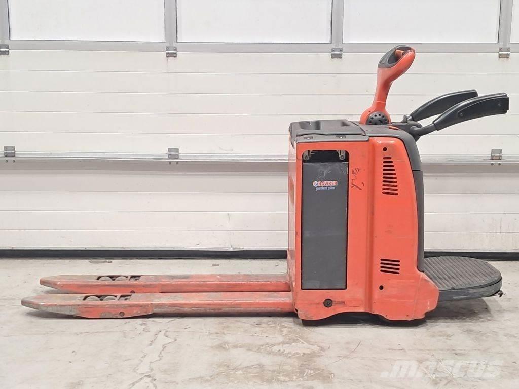 Linde T30 Lavtløftende truck