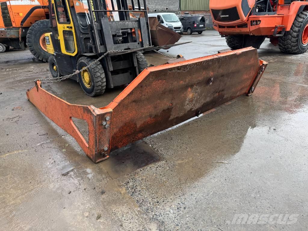 Doosan DA 40 Baklemmer