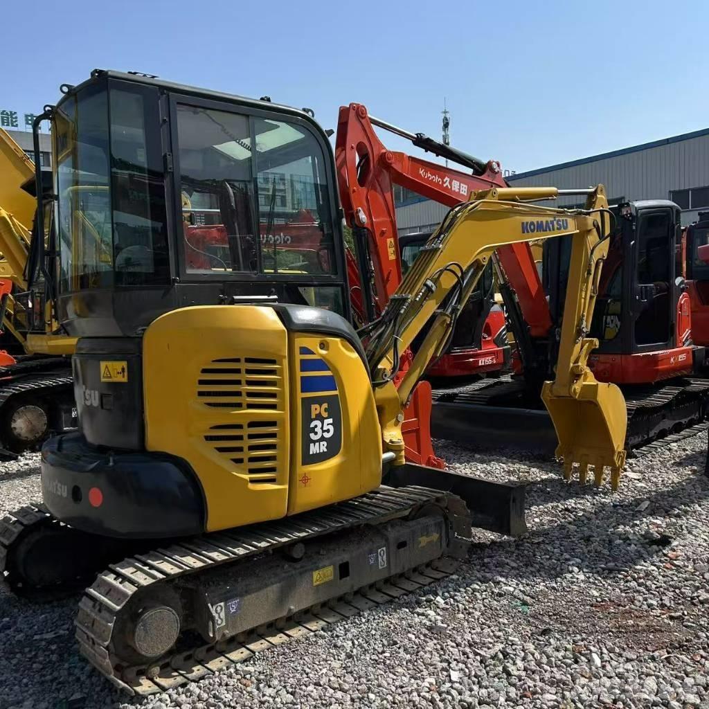 Komatsu 35 Beltegraver