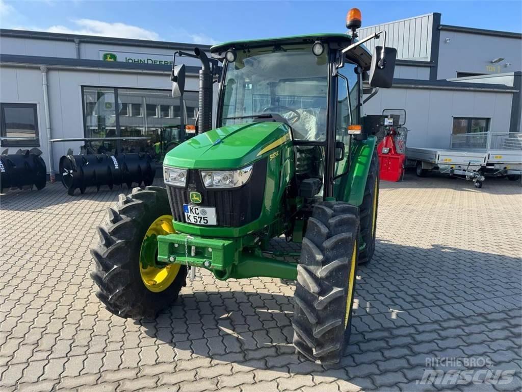 John Deere 5075E Traktorer
