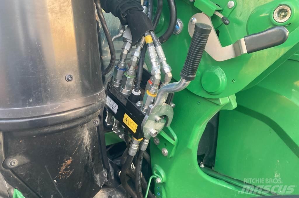John Deere 6120M Traktorer