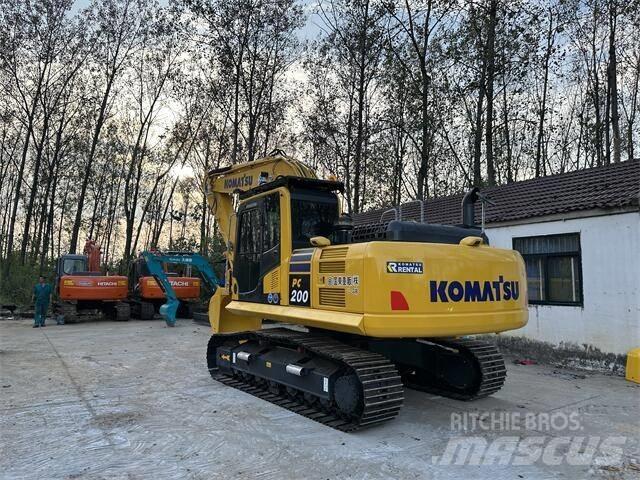 Komatsu PC200-8 Beltegraver