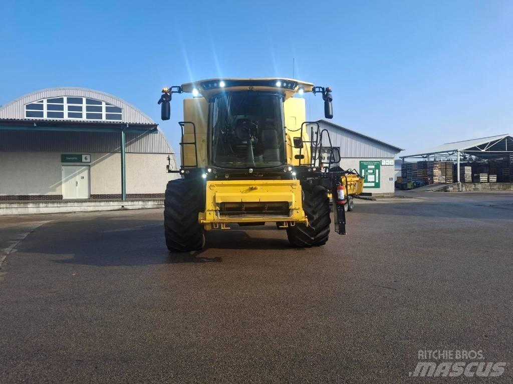 New Holland CX8.70 Skurtreskere