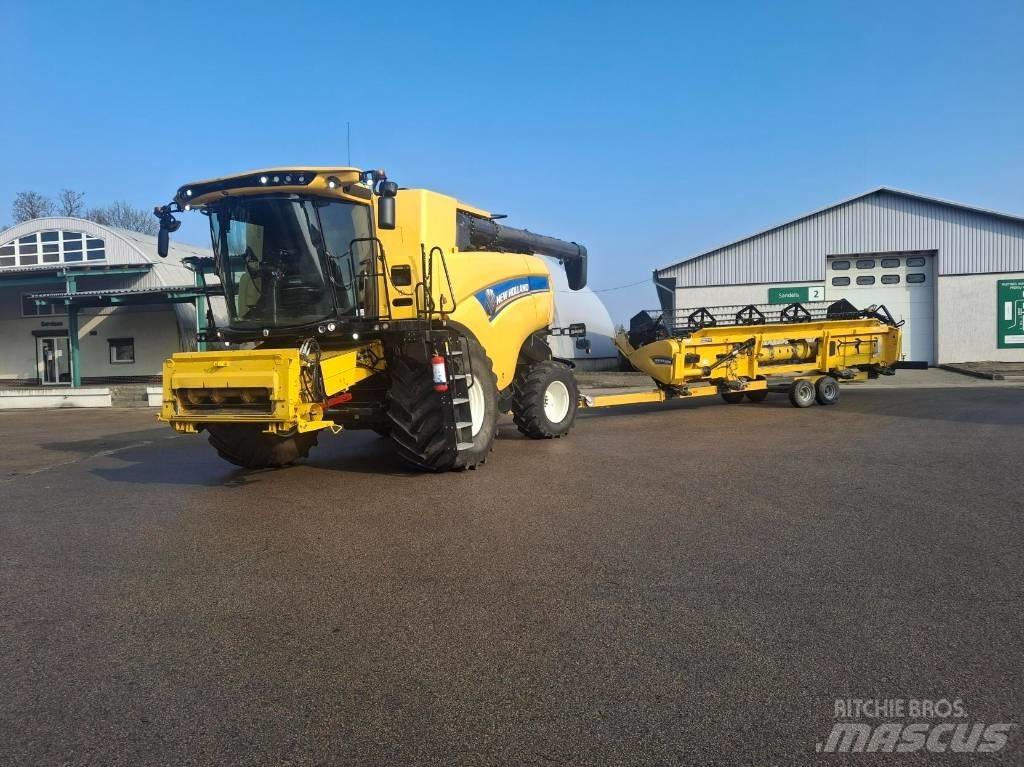 New Holland CX8.70 Skurtreskere