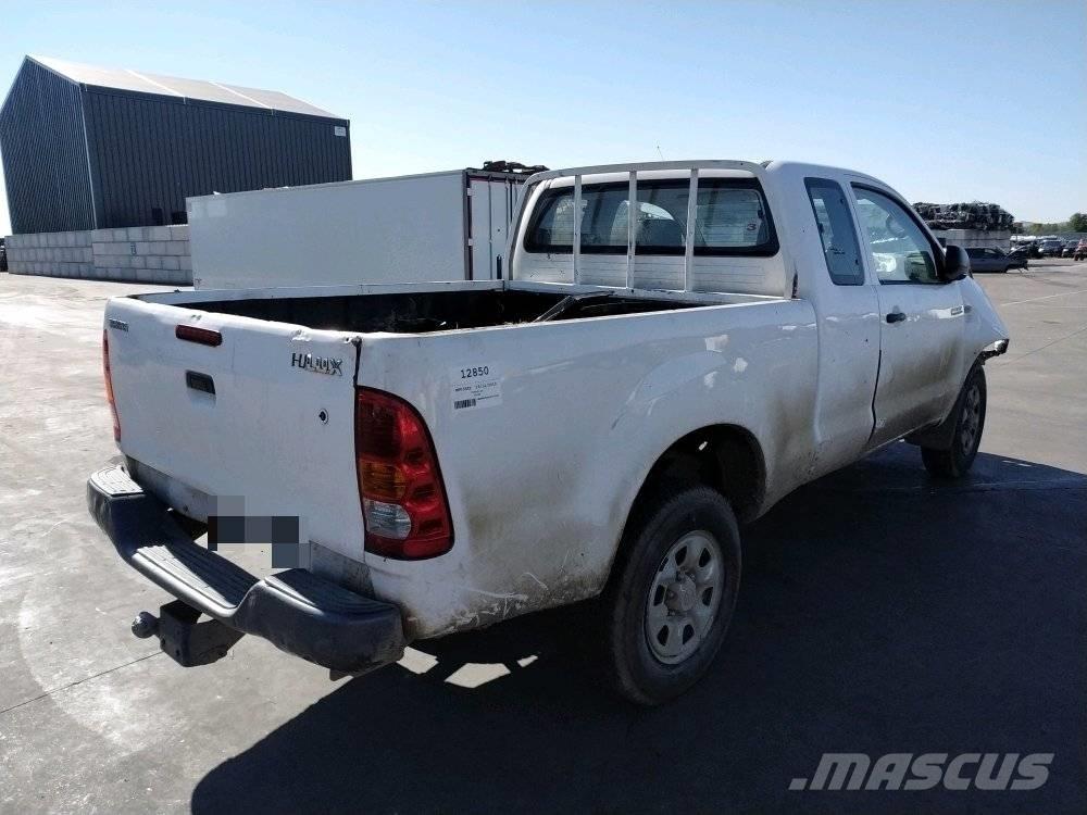 Toyota Hilux 4 Pickup/planbiler