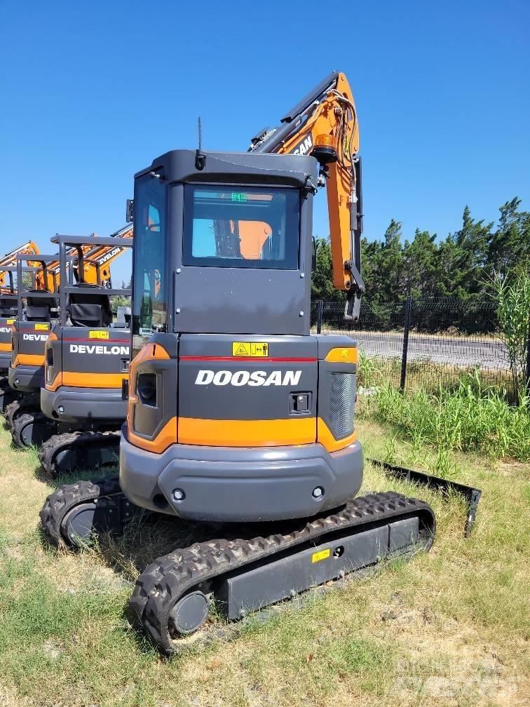 Doosan DX35Z-7 Minigravere <7t