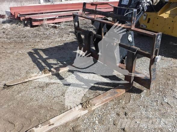 CAT TH514C Teleskoplastere