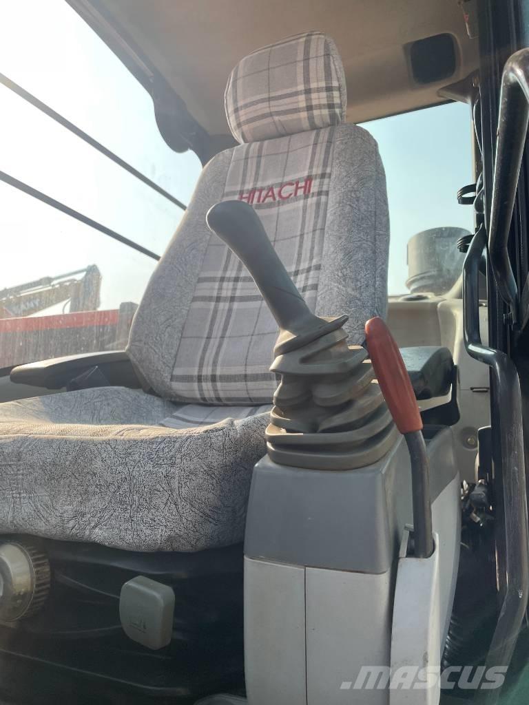 Hitachi ZX 130 Beltegraver