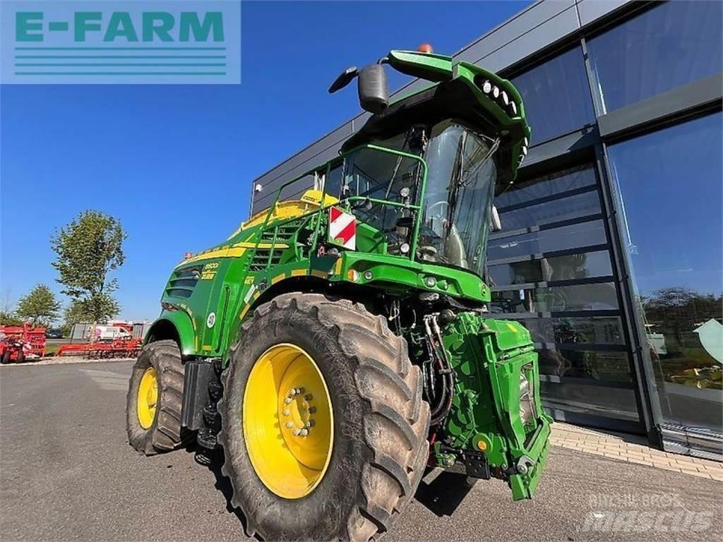 John Deere 8600 Selvdrevne fôrhøstere