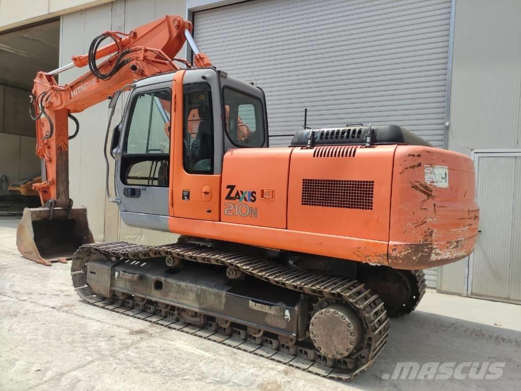 Hitachi ZX210N Beltegraver