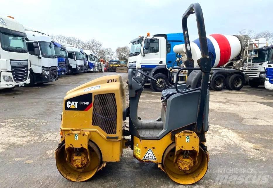 CAT CB 14 B Tandem Valser