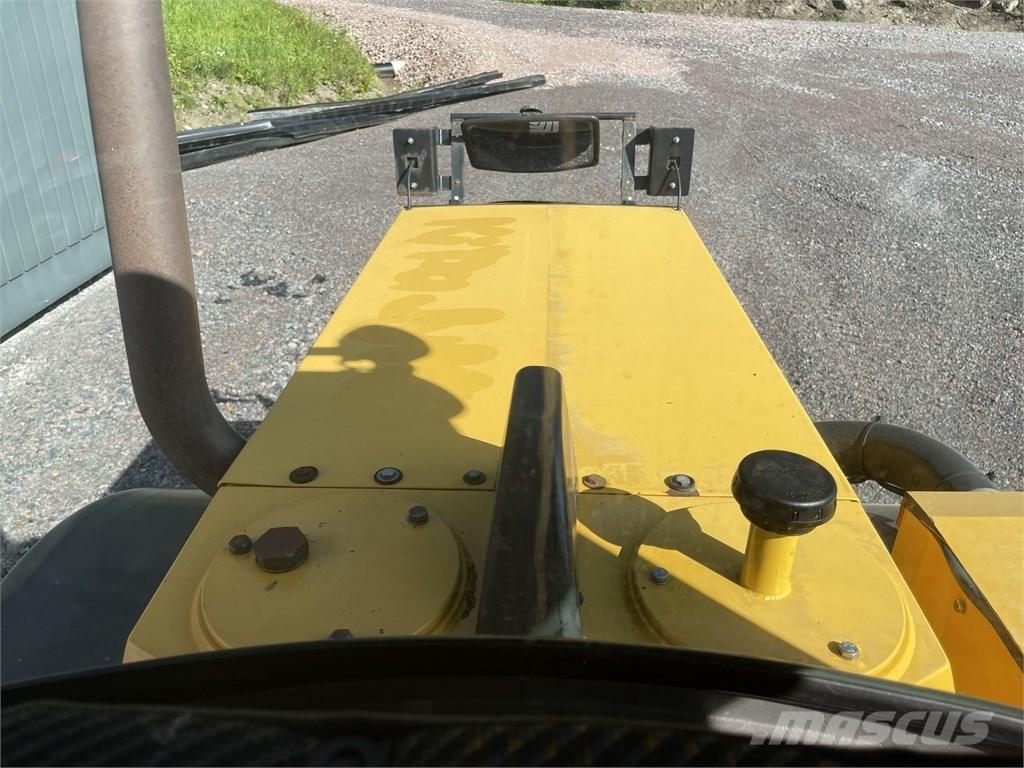 Lundberg 4200 LS Kompakttraktorer