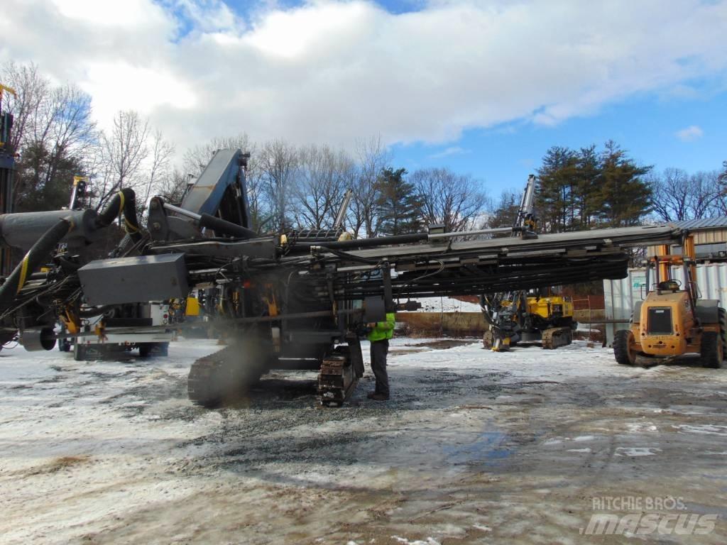 Epiroc SMRC T40-11 Borerigger