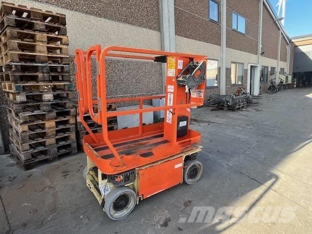 JLG 1230 ES Sakselifter
