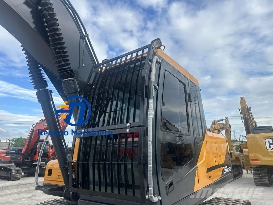 Hyundai R220LC-9S Beltegraver