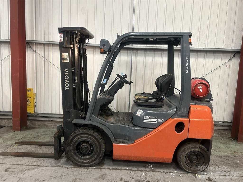Toyota 02-8FGF20 Propan trucker