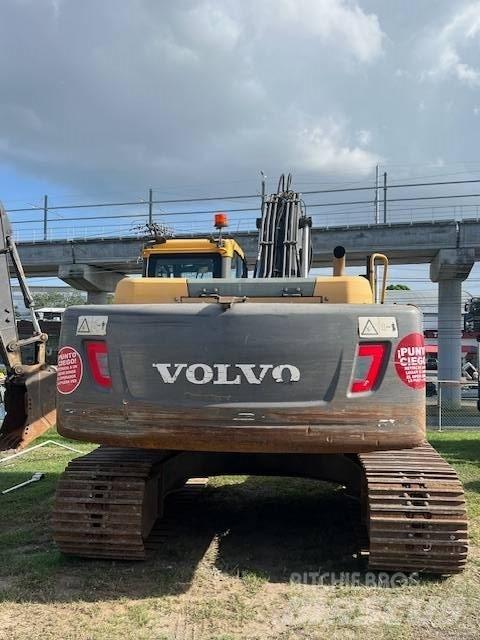 Volvo EC 220 DL Beltegraver