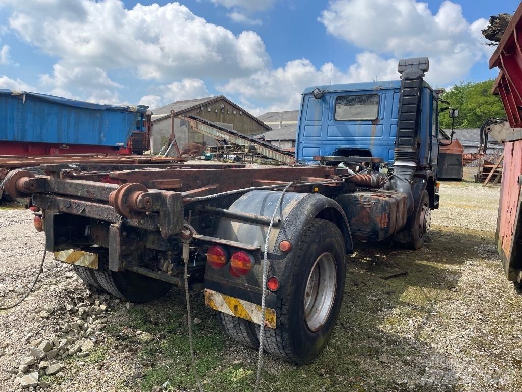Scania 82M Kabelløft lastebiler