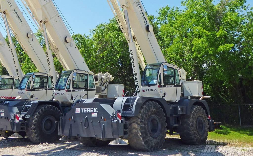 Terex RT670 Røff terreng kraner