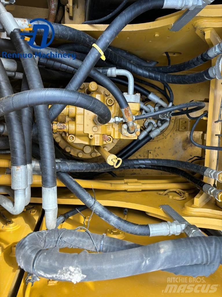 CAT 323 Beltegraver