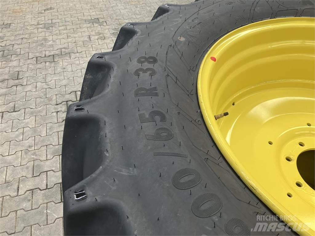 Mitas 600/65R38 Dekk, hjul og felger