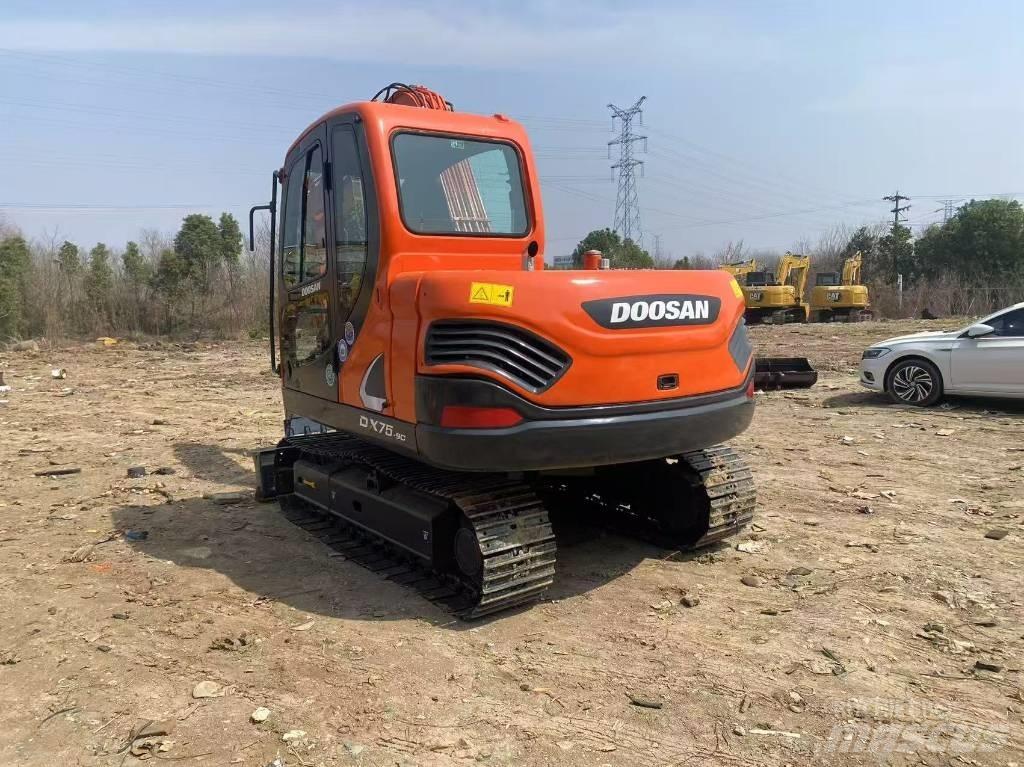 Doosan DX75 Minigravere <7t
