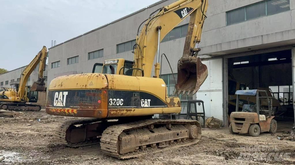 CAT 320 C Beltegraver