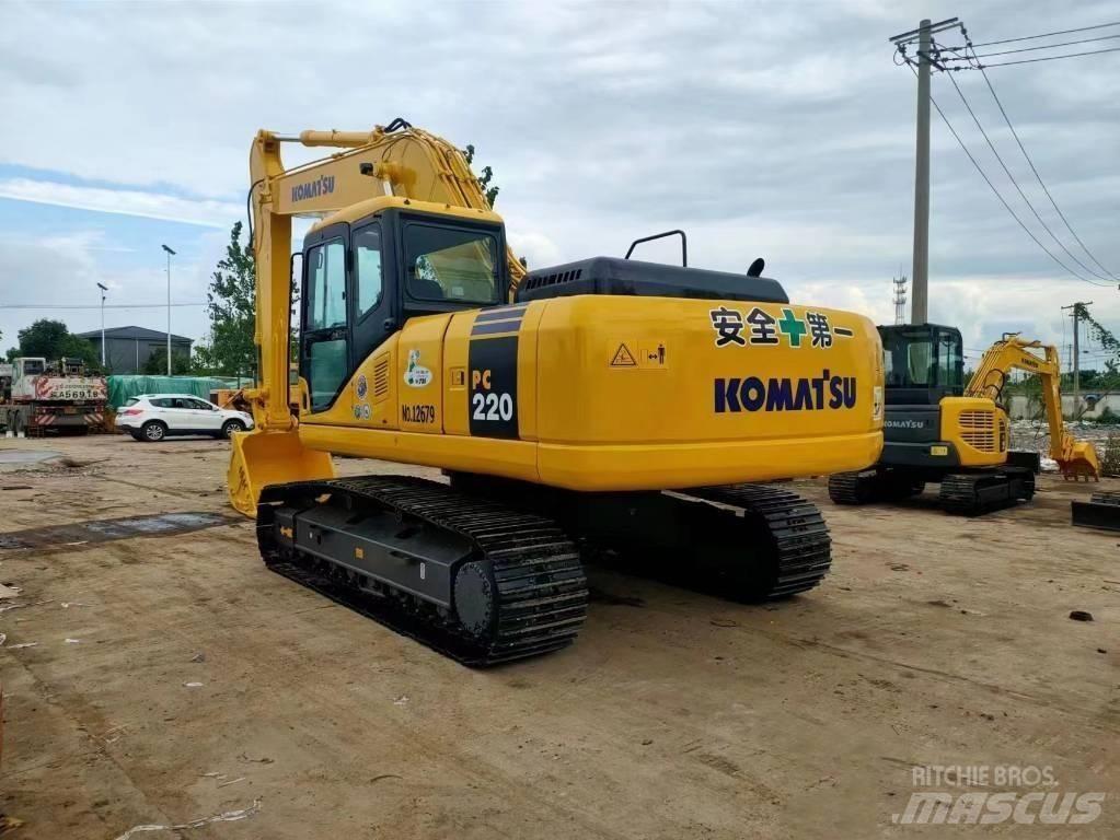 Komatsu pc220-7 Beltegraver
