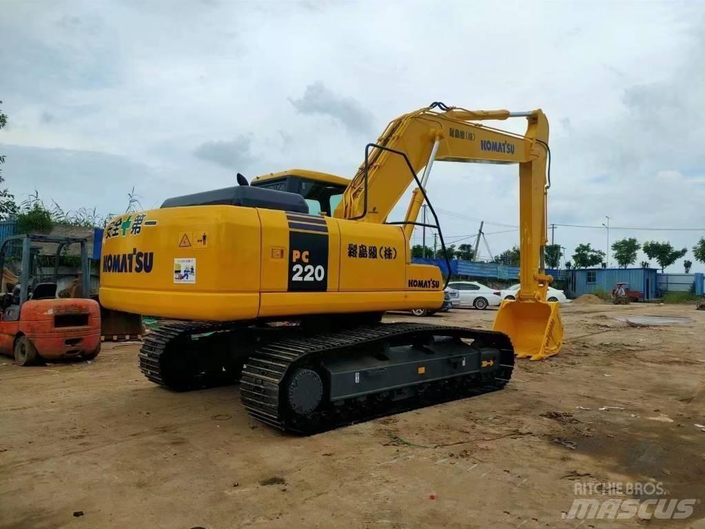 Komatsu pc220-7 Beltegraver