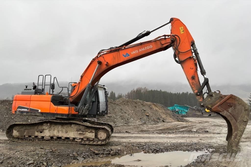 Doosan DX 255 LC-5 Beltegraver