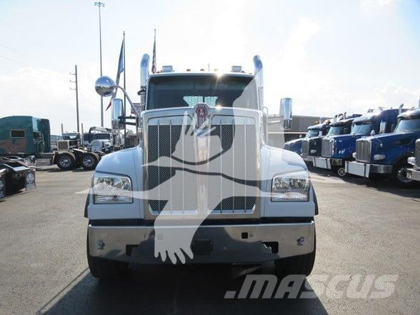 Kenworth W990 Trekkvogner