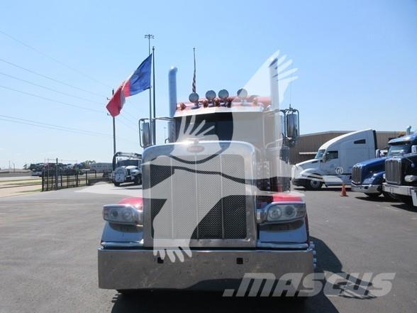Peterbilt 389 Trekkvogner