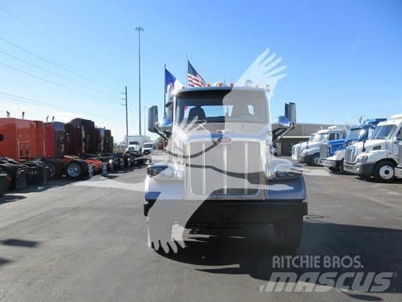 Peterbilt 567 Trekkvogner