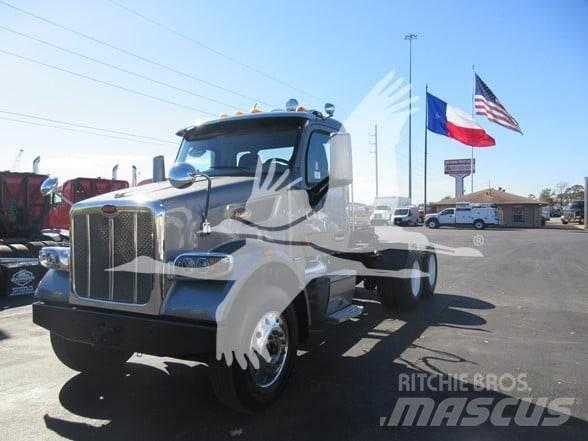 Peterbilt 567 Trekkvogner