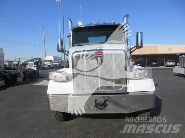 Peterbilt 567 Trekkvogner