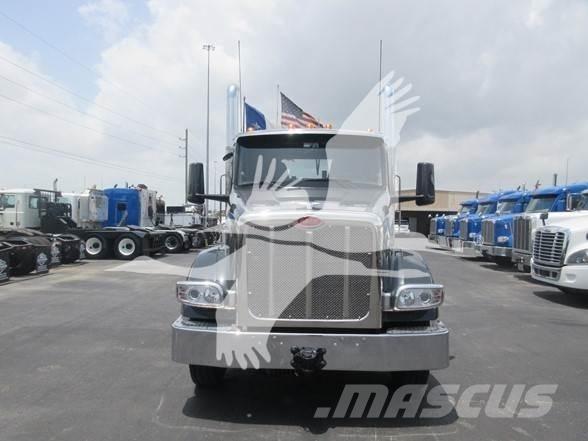 Peterbilt 567 Trekkvogner