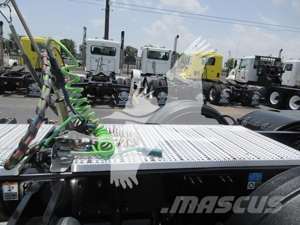 Peterbilt 567 Trekkvogner