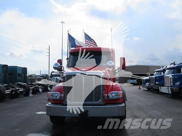 Peterbilt 567 Trekkvogner