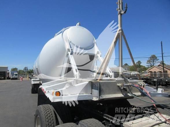 Polar  Tanksemi