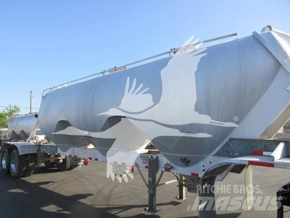 Polar 1000 Tanksemi