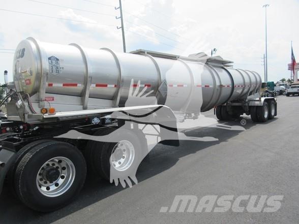 Polar DOT 407 Tanksemi