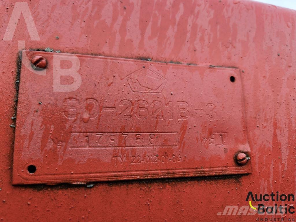  JUMZ EO-2621 Traktorer