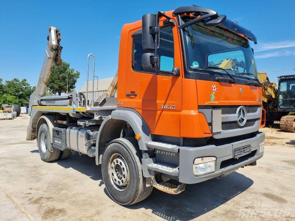 Mercedes-Benz 1833 Containerbil