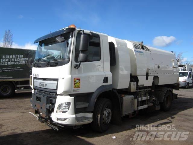 DAF CF330 Feiebiler