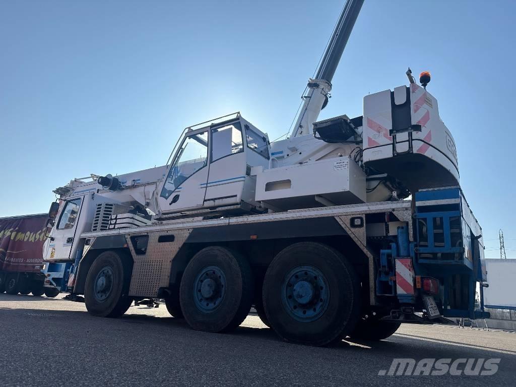 Grove GMK 3060 Røff terreng kraner